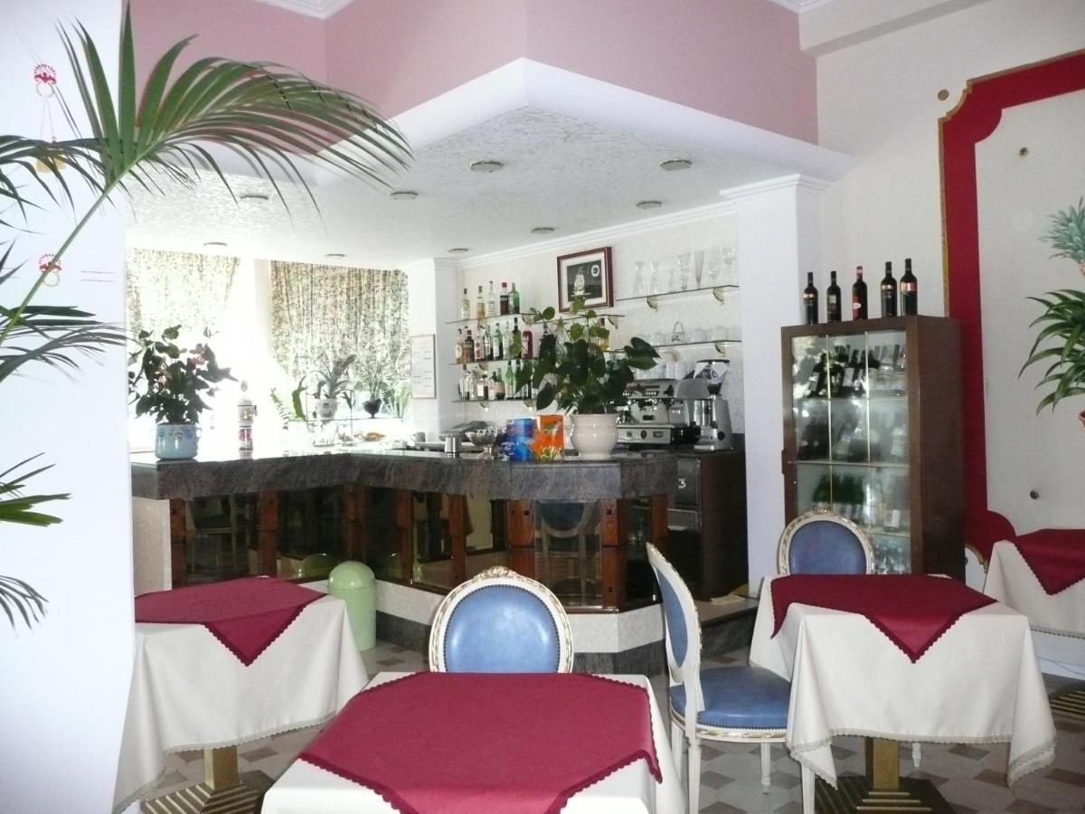 Hotel Imperial Caorle Ngoại thất bức ảnh